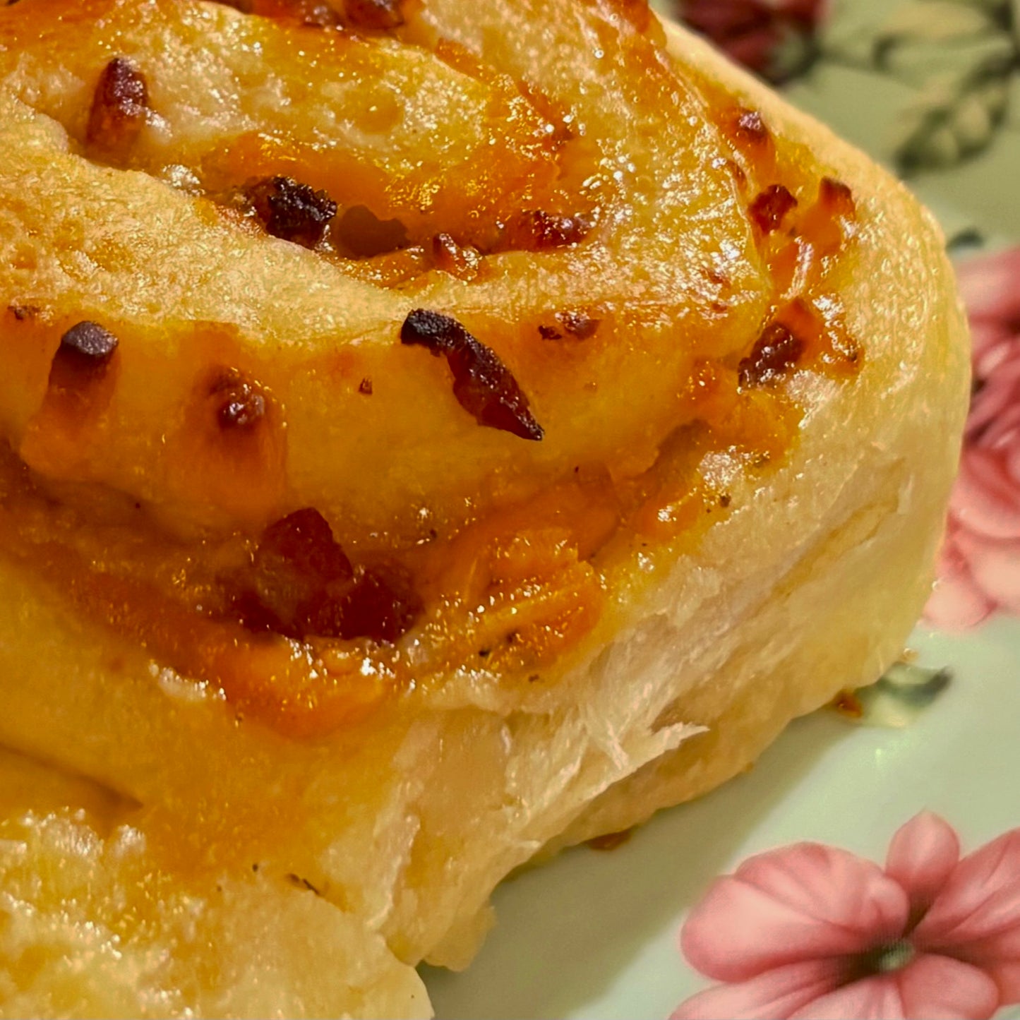 Brown Sugar Maple Cheddar Roll