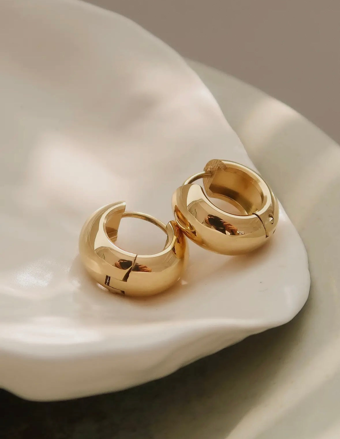 Small Classic Hoop Earrings