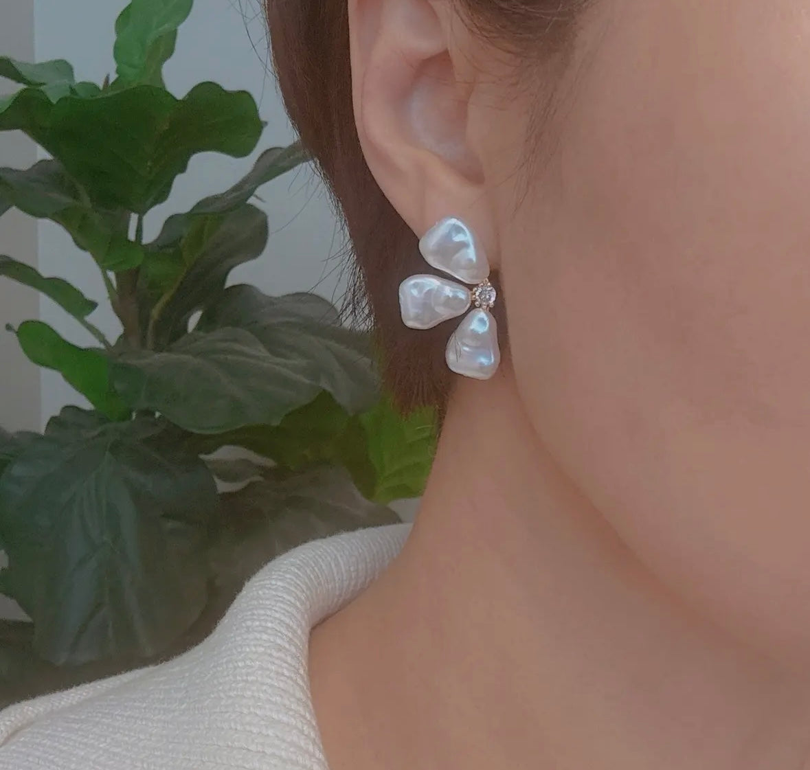 Three Petals Stud Earrings