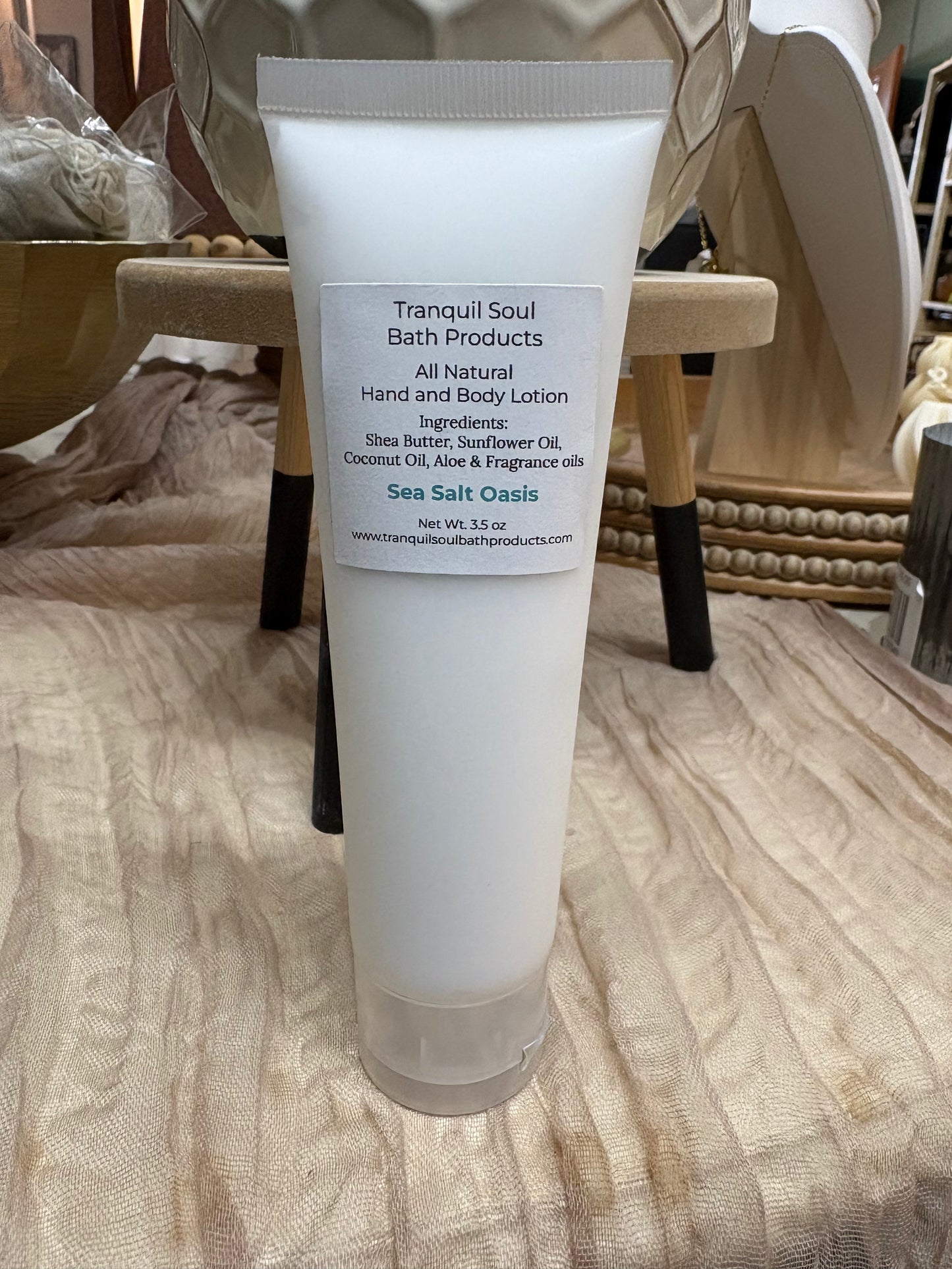 Sea Salt Oasis Scented Women’s Hand Lotion