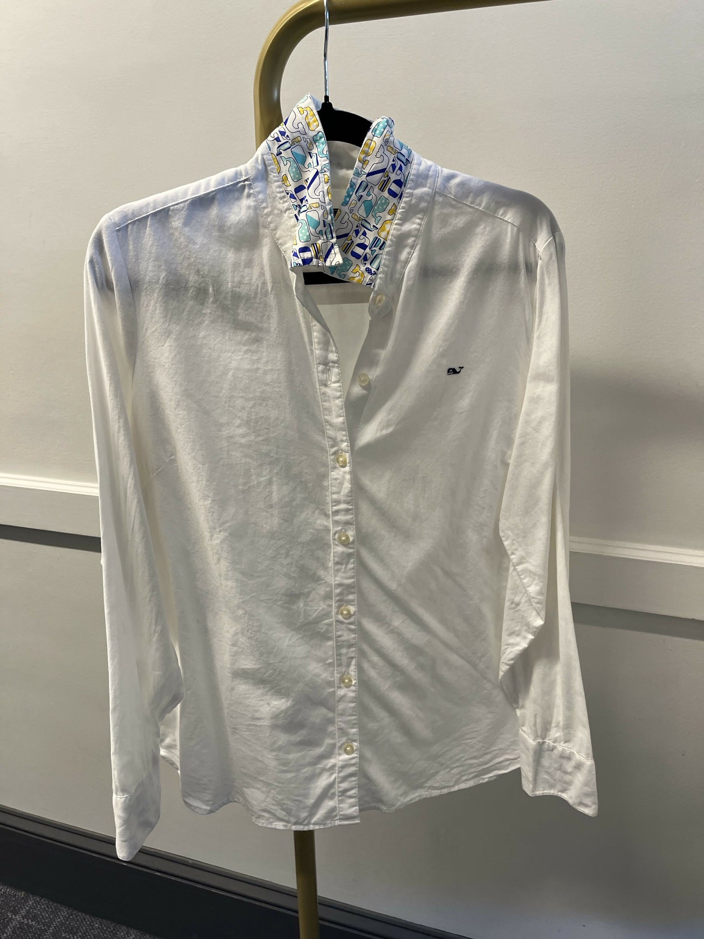 Vineyard Vines Button-down Top
