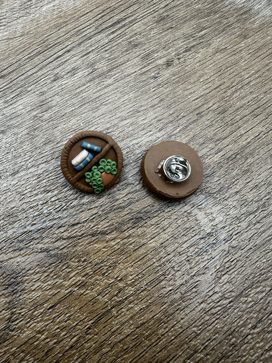 Bookshelf Pin
