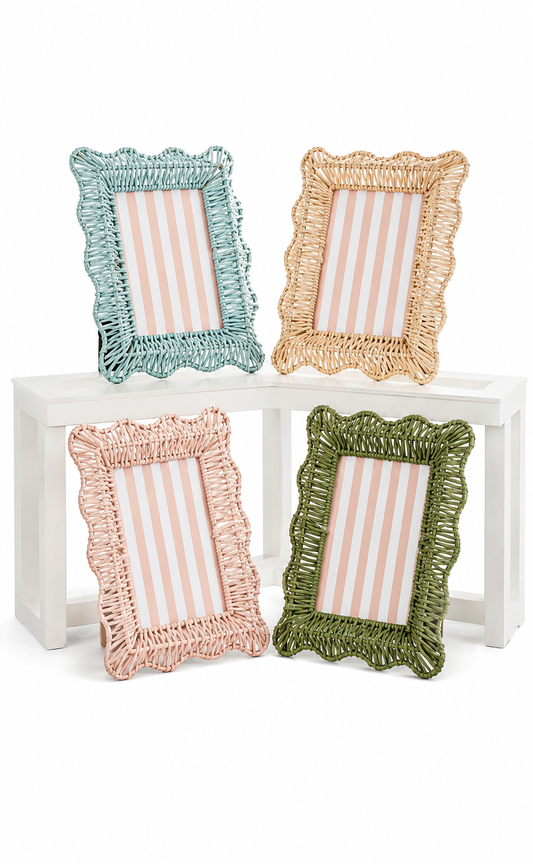 Wicker Weave Scalloped Picture Frames