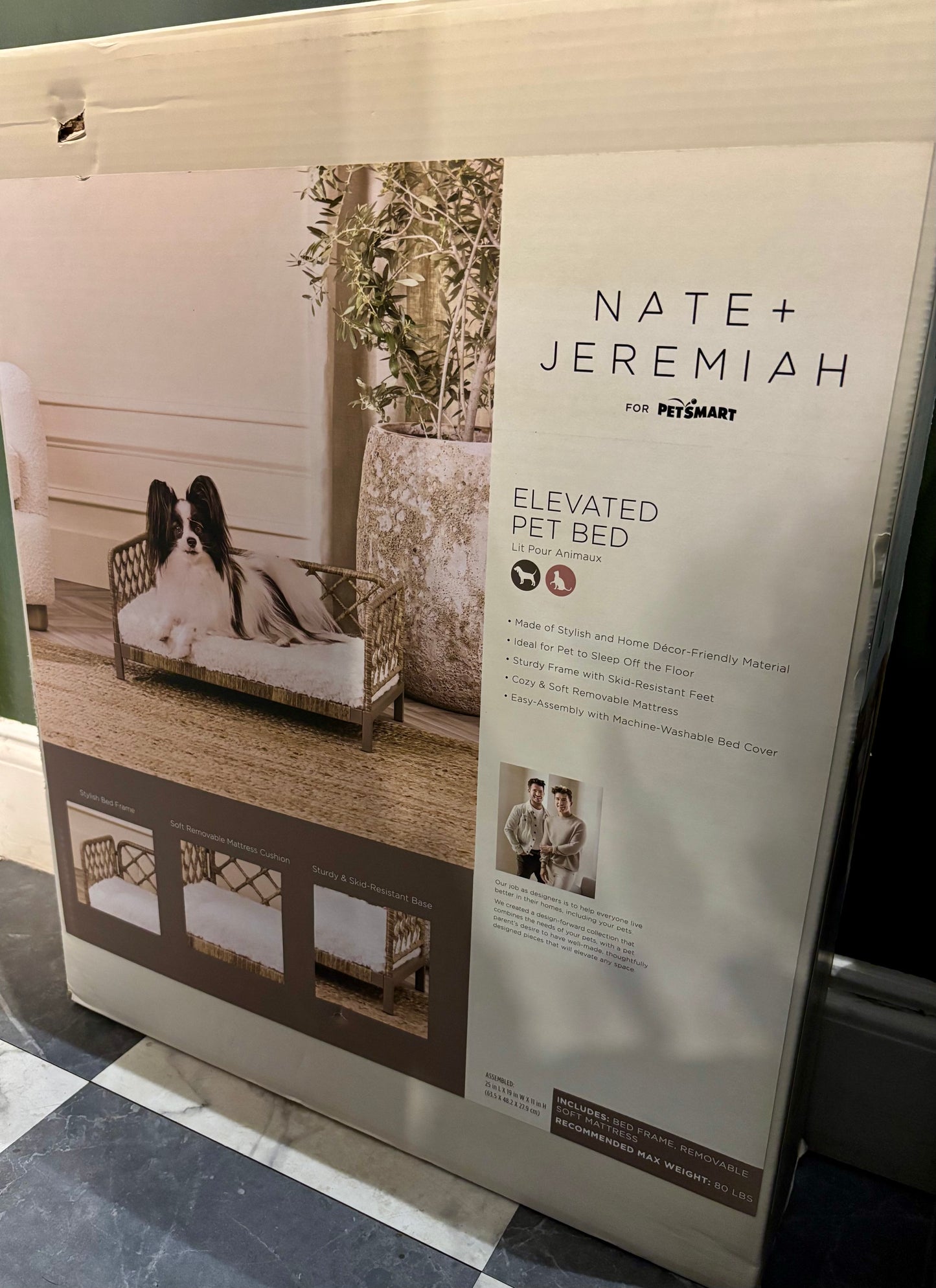 Nate & Jeremiah Elevated Pet Bed￼