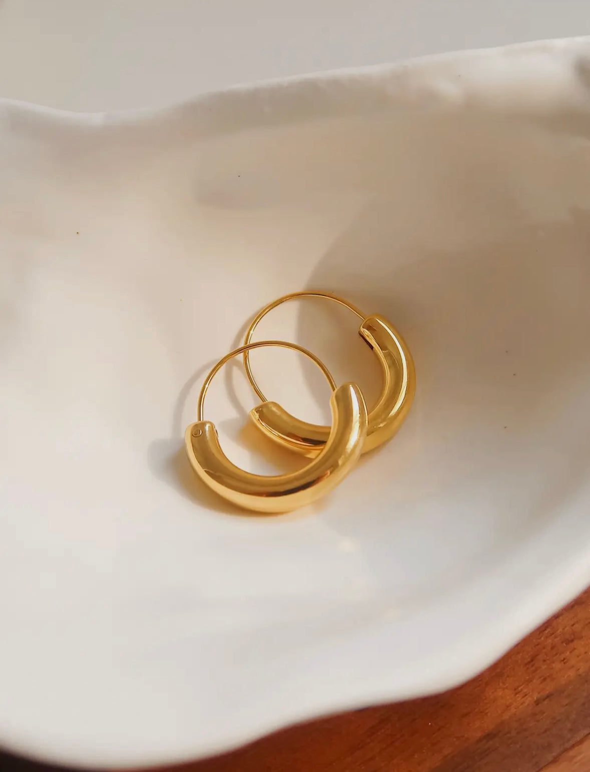 Mackenzie 18K Non-Tarnish U-Shape Hoop Earring