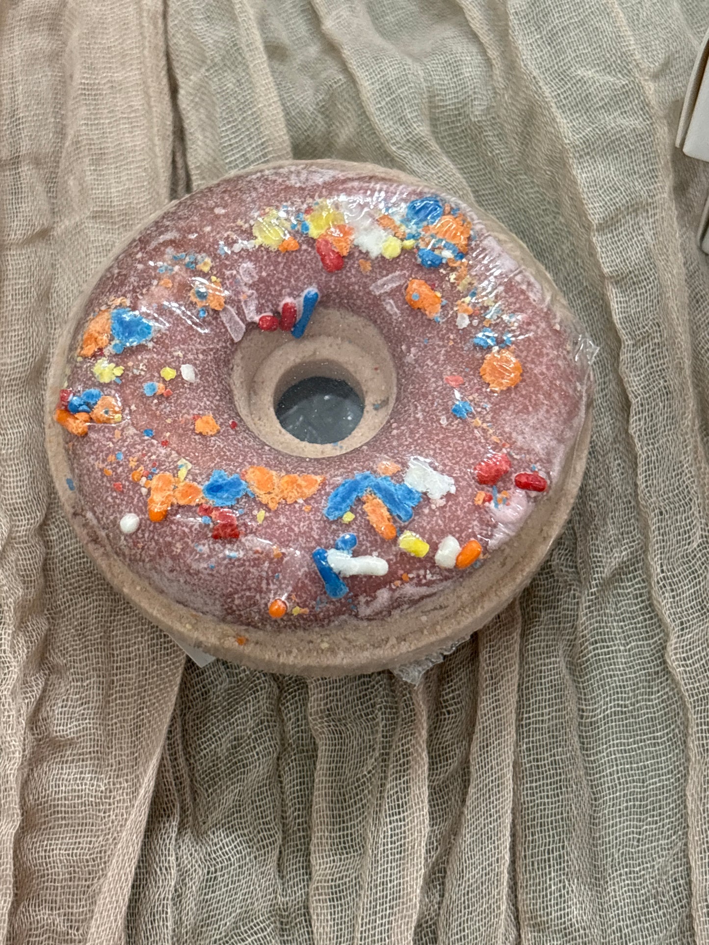 Frosted Donut Shaped Bath Bomb