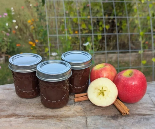 Homemade Apple Butter by Earth & Egg