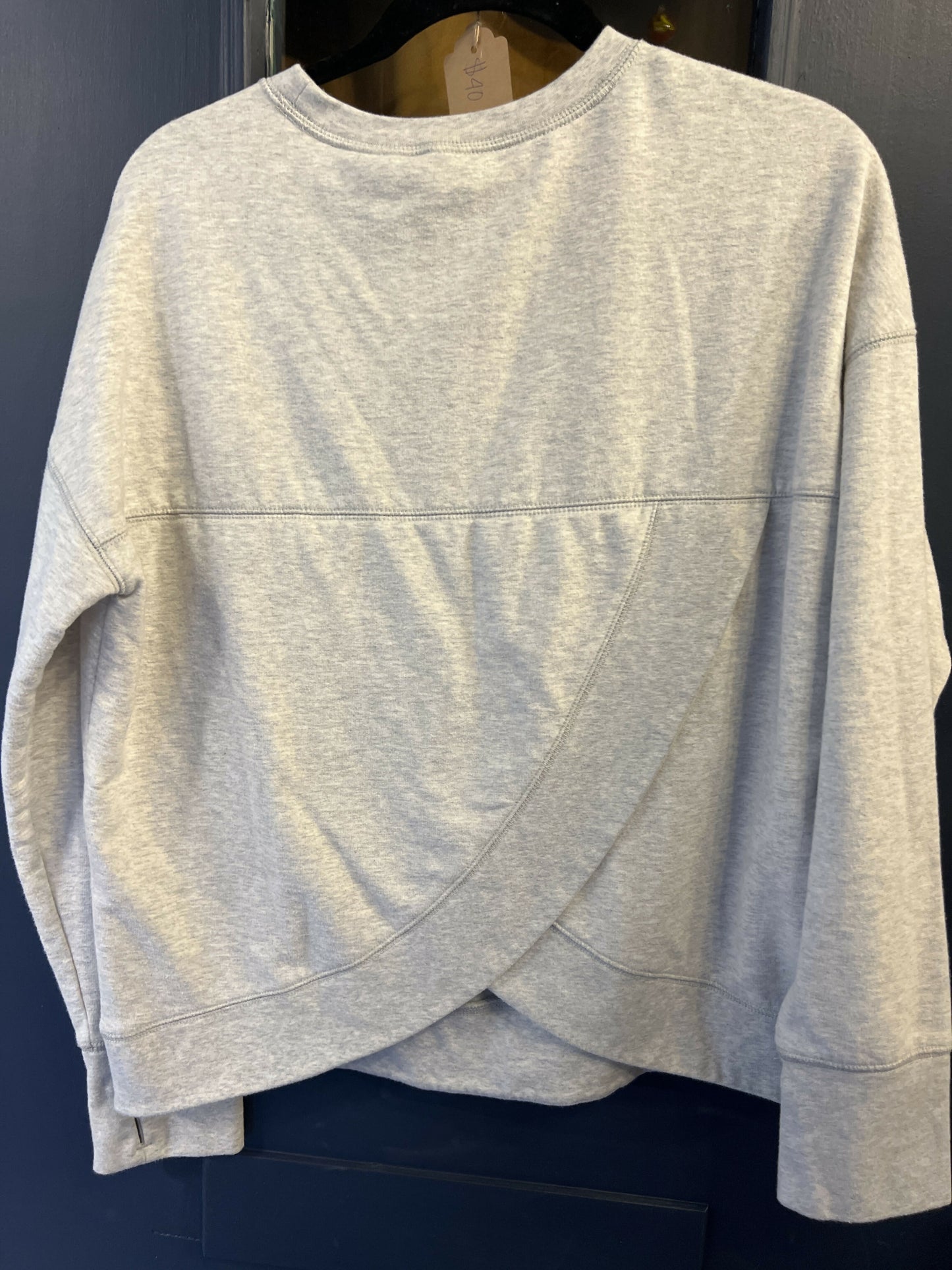 Cross Over Quilt Seeatshirt