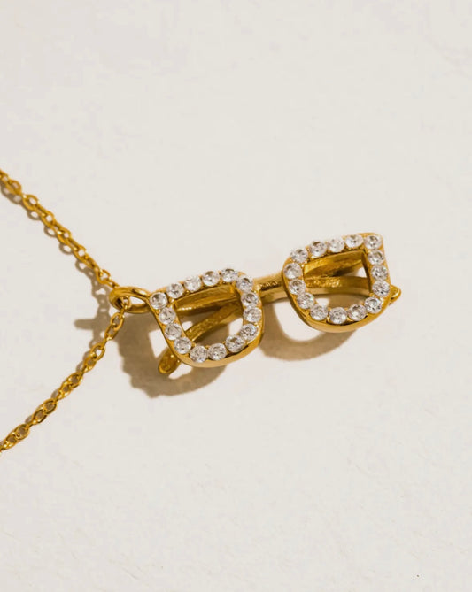 Amélis 18K Gold Non-Tarnish Cz
Sunglasses Necklace
