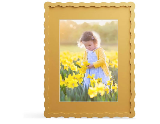 Wavy Edge Wooden Photo Frame