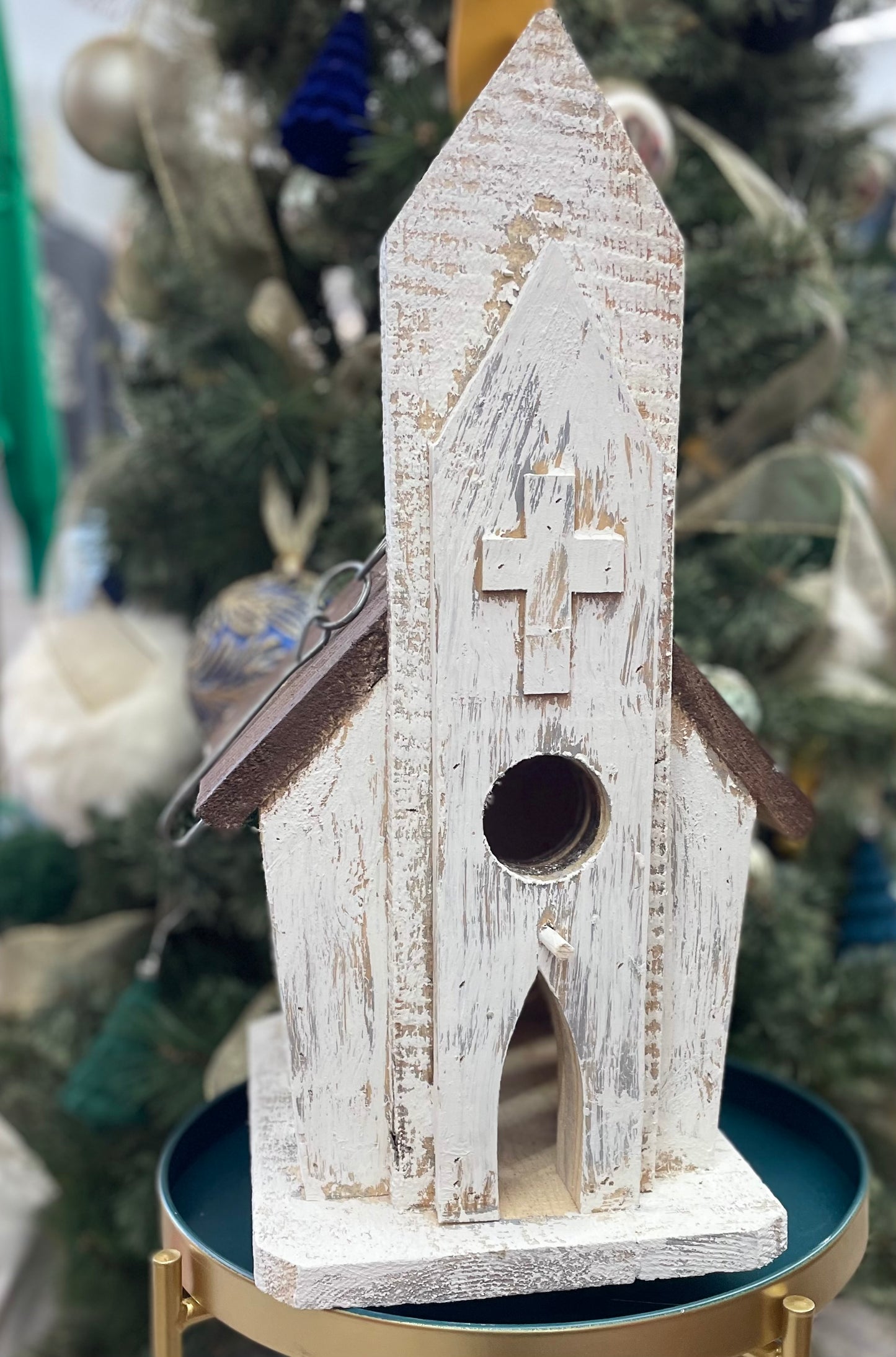 Large painted Church white/brown bird house