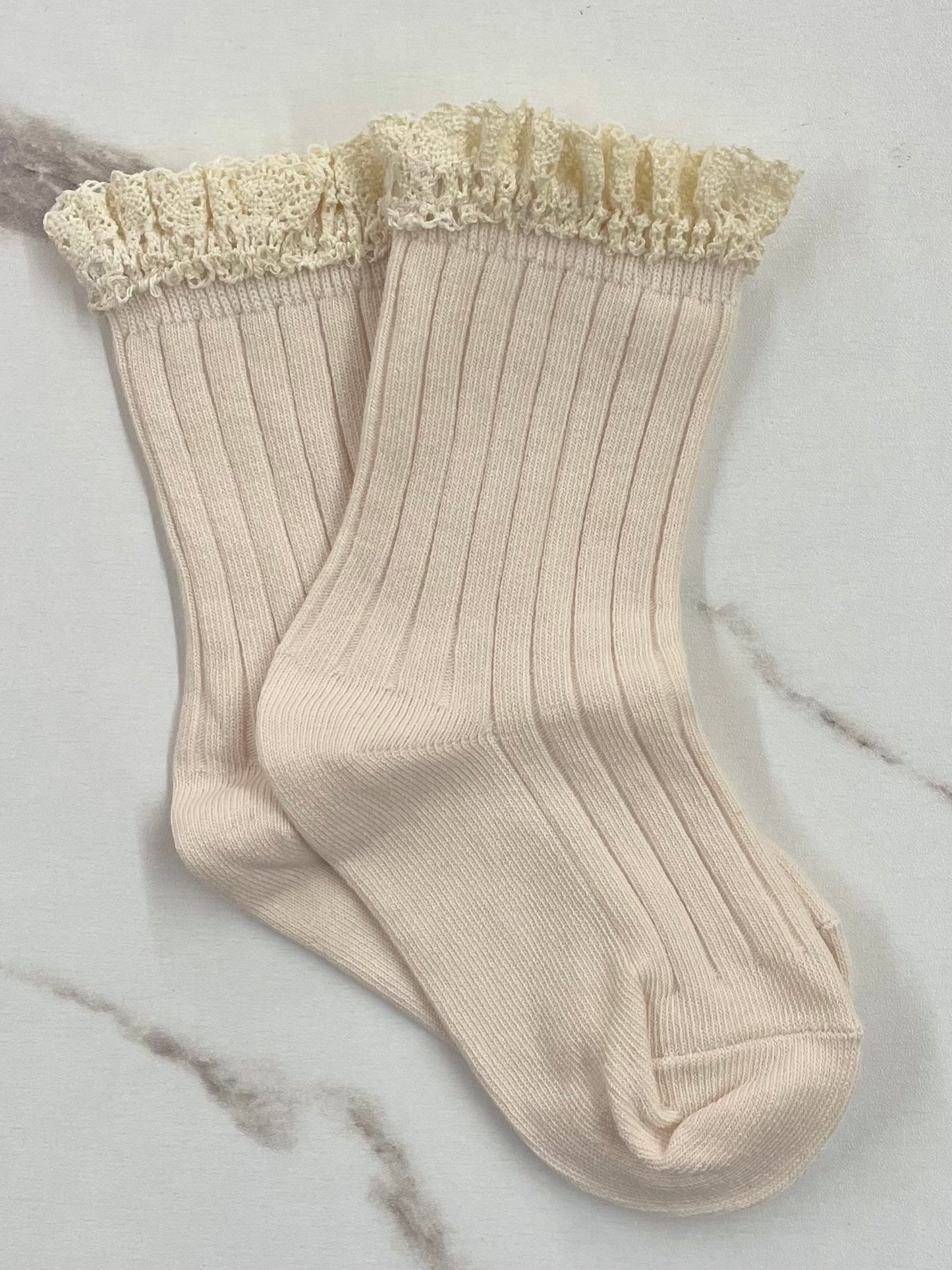 Short Lace Socks