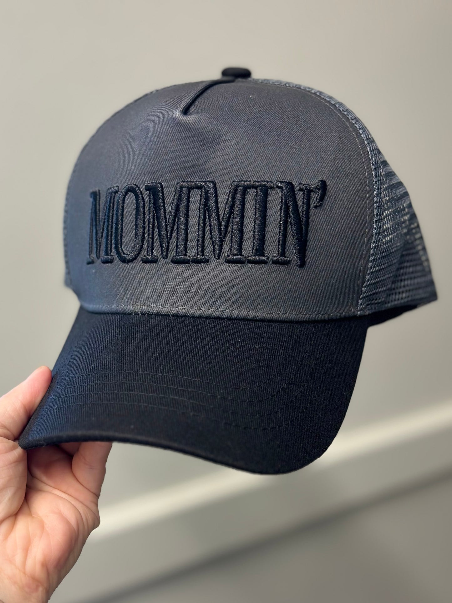 Mommin Trucker Hat