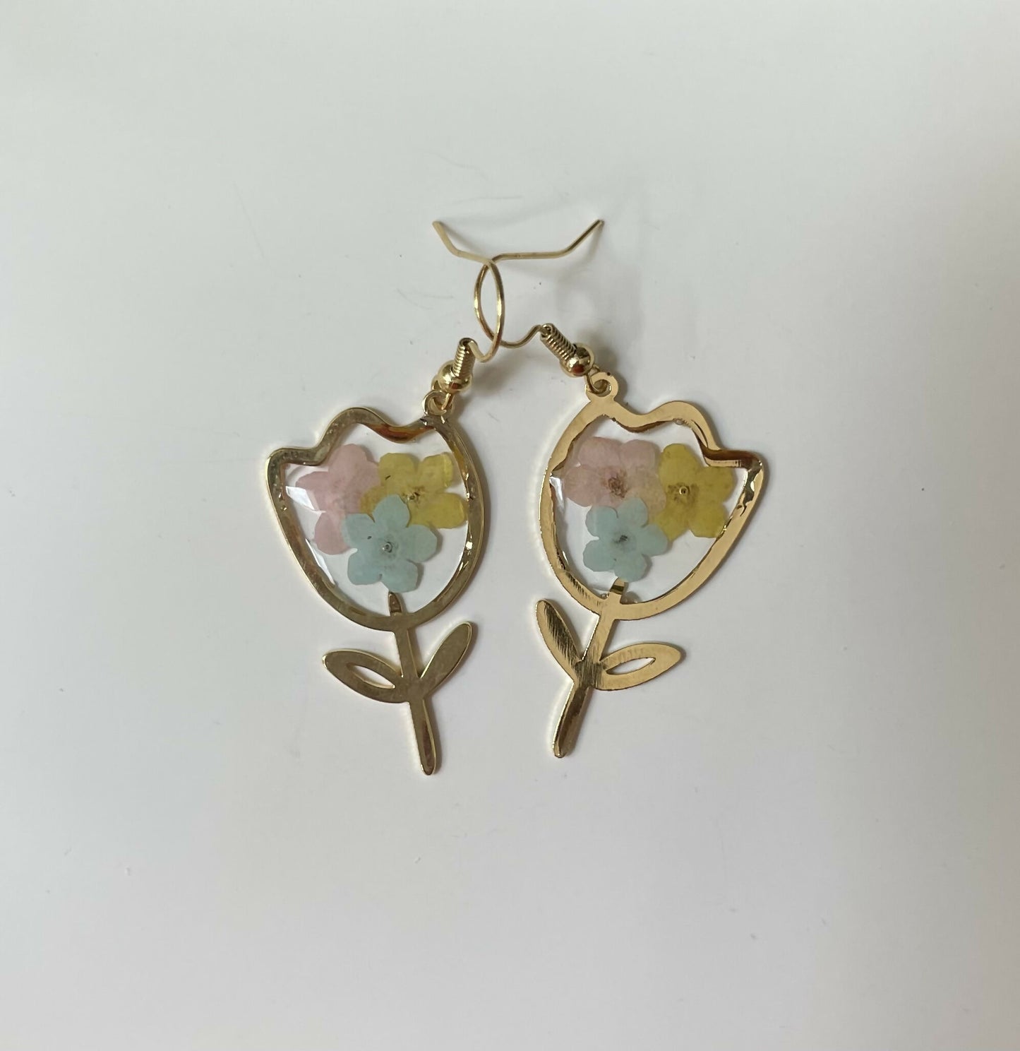 Tulip Pressed Flower Gold Earrings