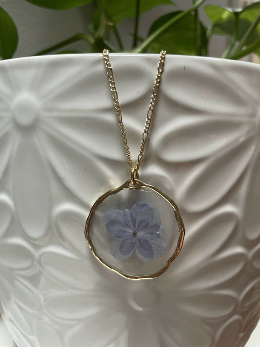 Blue Pressed Flower 16” Chain