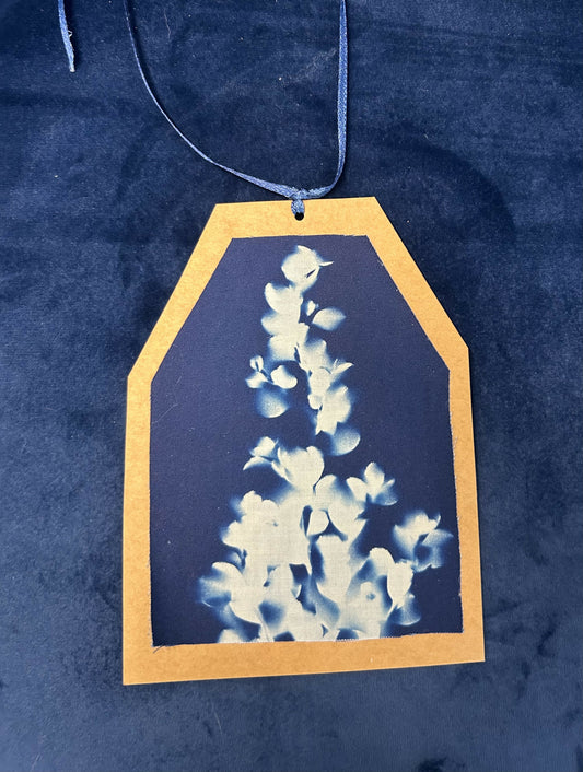 Hydrangea Sun Print Gift Tag