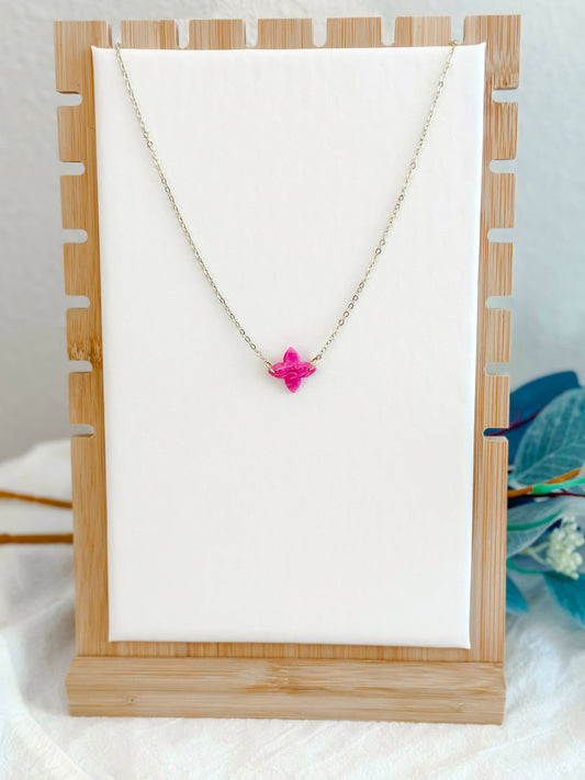 Lily Necklace | berry